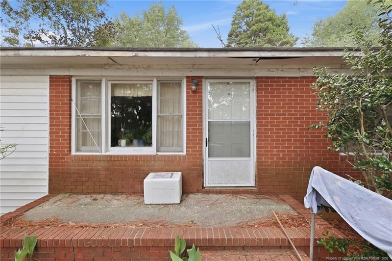 309 Ivan Dr, Fayetteville, NC 28306