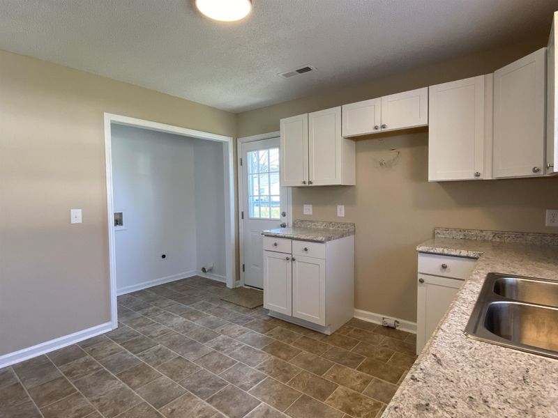 309 W Jones Ave, Selma, NC 27576