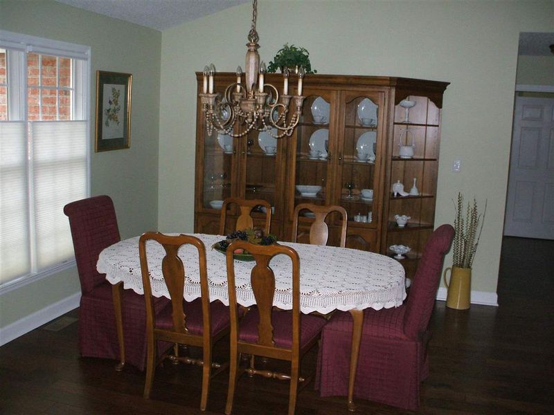 309 Jonquil Ct, Fuquay Varina, NC 27526