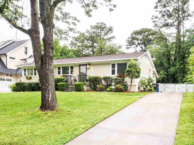 309 Latimer Rd, Raleigh, NC 27609