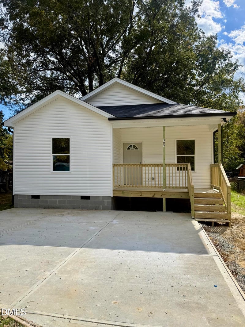 309 Mcaden St, Graham, NC 27253