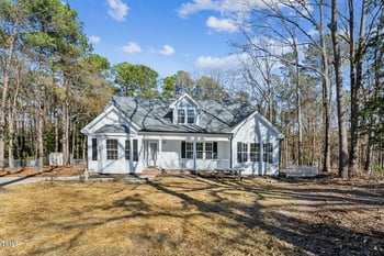 309 Monterey Ct, Benson, NC 27504