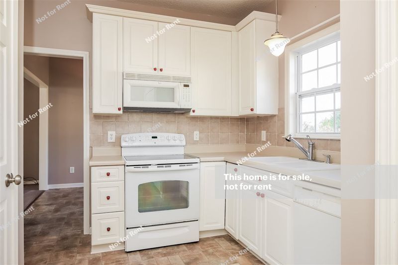 309 Paula St, Wendell, NC 27591