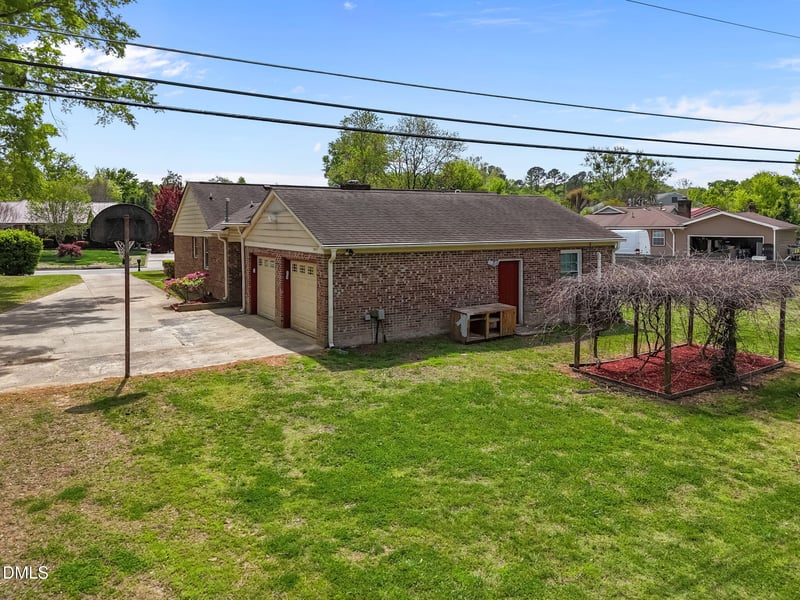 309 Rippling Stream Rd, Durham, NC 27704