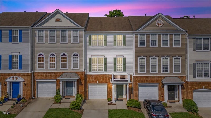 309 Ruby Walk Dr, Morrisville, NC 27560