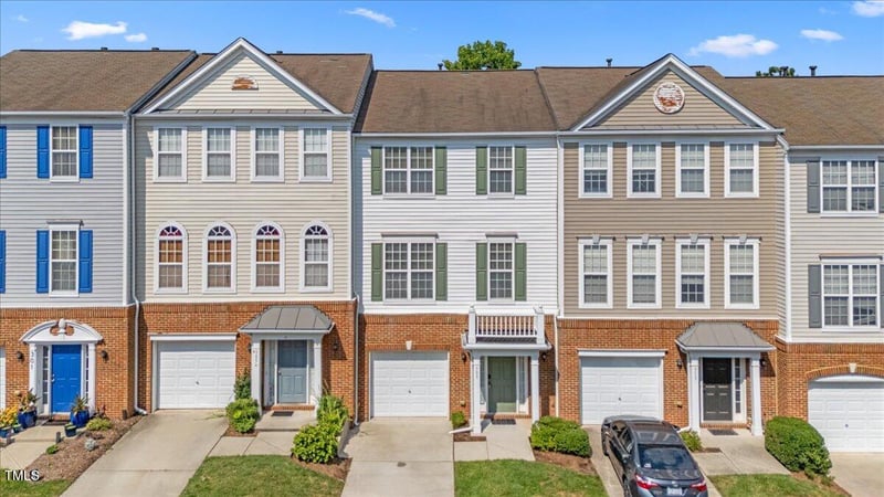 309 Ruby Walk Dr, Morrisville, NC 27560