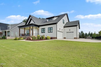 309 Silent Cove Ln, Holly Springs, NC 27540