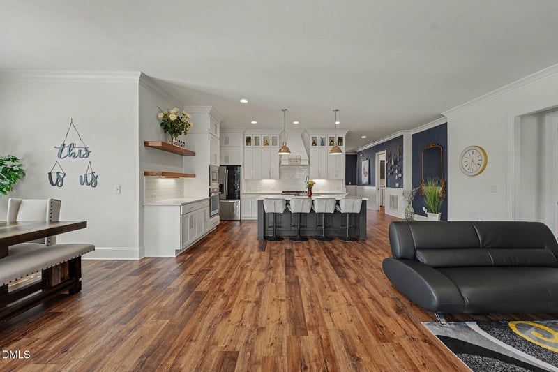 309 Silent Cove Ln, Holly Springs, NC 27540