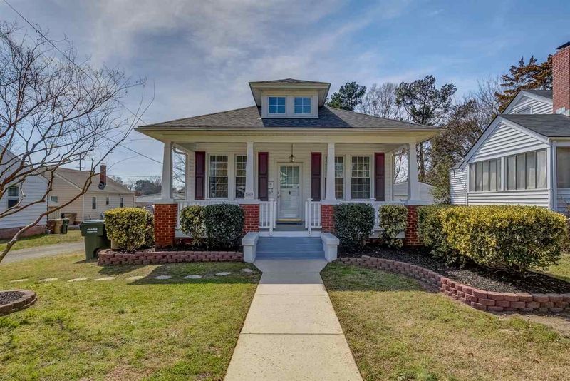 309 W Stallings St, Clayton, NC 27520