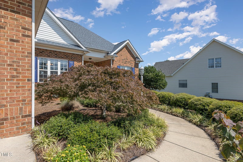 309 Staples Dr, Rolesville, NC 27571