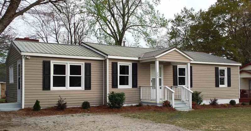 309 Virginia St, Clayton, NC 27520