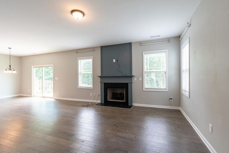 309 E Webber Ln, Clayton, NC 27527