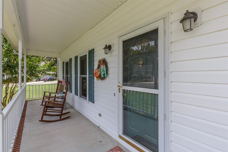 309 Westridge Ct, Burlington, NC 27215