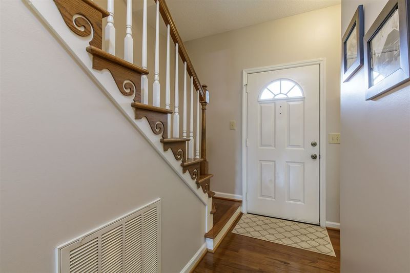 309 Westridge Ct, Burlington, NC 27215