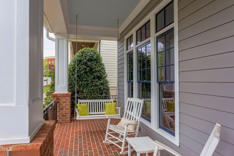 309 E Winmore Ave, Chapel Hill, NC 27516