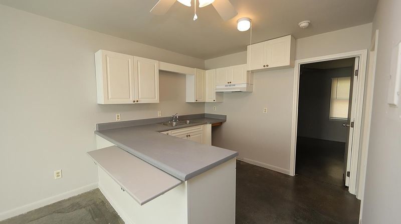 3090 Woods Pl, Raleigh, NC 27607