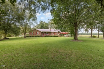 3092 Harnett Dunn Hw, Dunn, NC 28334