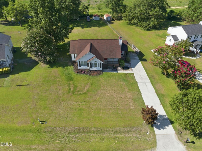 31 Birchfield Ct, Coats, NC 27521