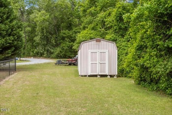 31 Brenda Ct, Clayton, NC 27520