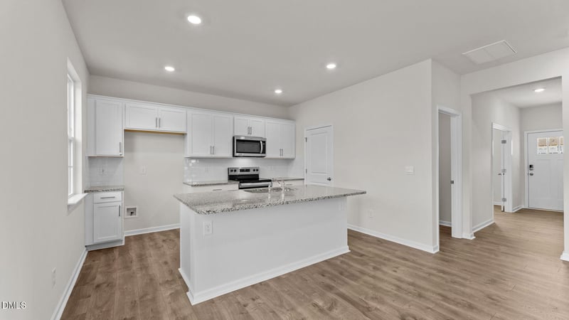 31 Cheyenne Dr, Clayton, NC 27520