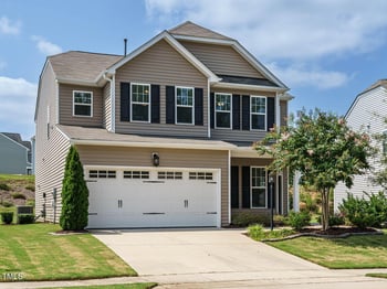 31 Copenhaver Dr, Clayton, NC 27527
