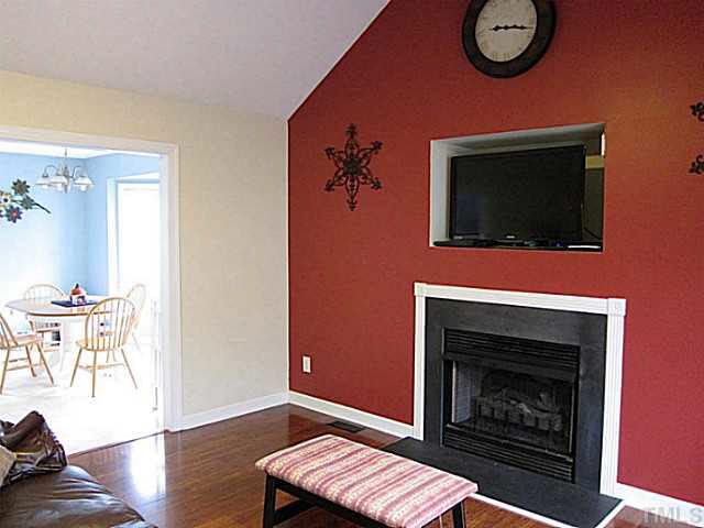 31 Craig Ct, Mebane, NC 27302