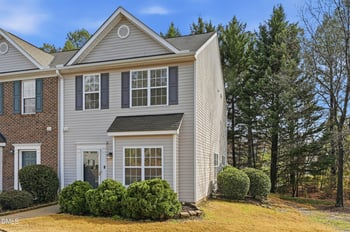 31 Edgebrook Cir #31, Durham, NC 27703