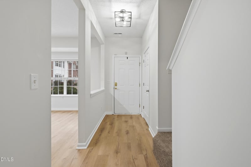 31 Edgebrook Cir, Durham, NC 27703