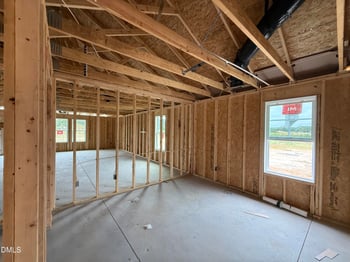 31 Emily Gardens Dr, Selma, NC 27576