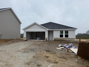 31 Emily Gardens Dr, Selma, NC 27576