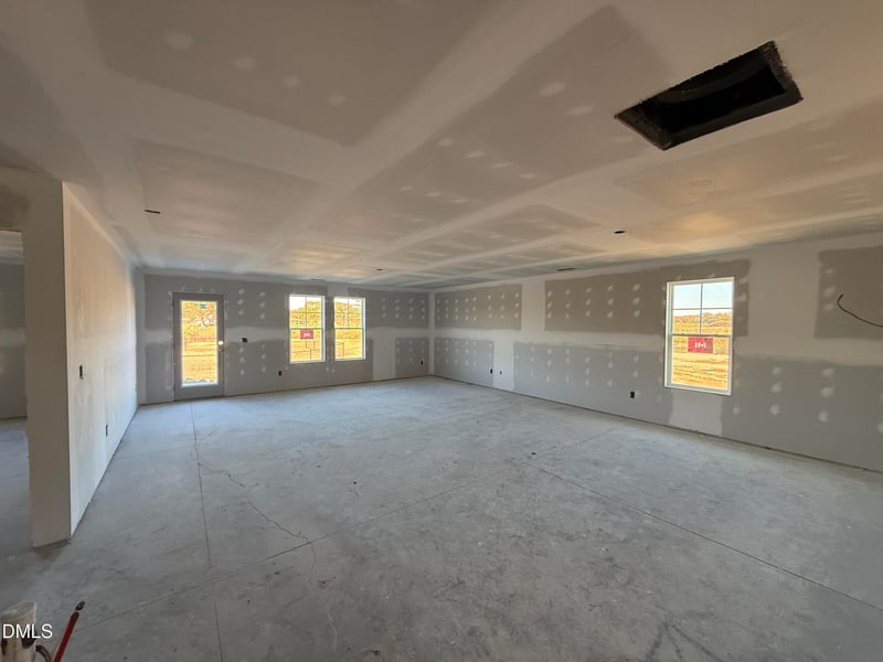 31 Emily Gardens Dr, Selma, NC 27576