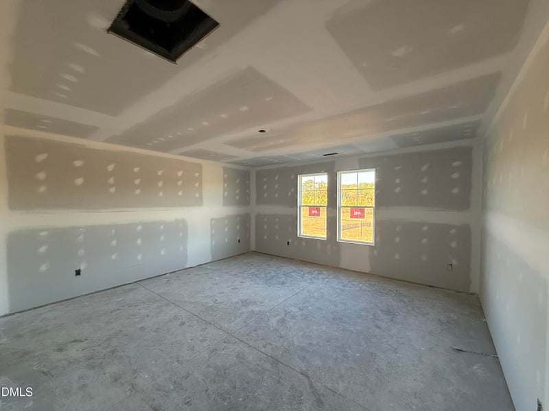 31 Emily Gardens Dr, Selma, NC 27576