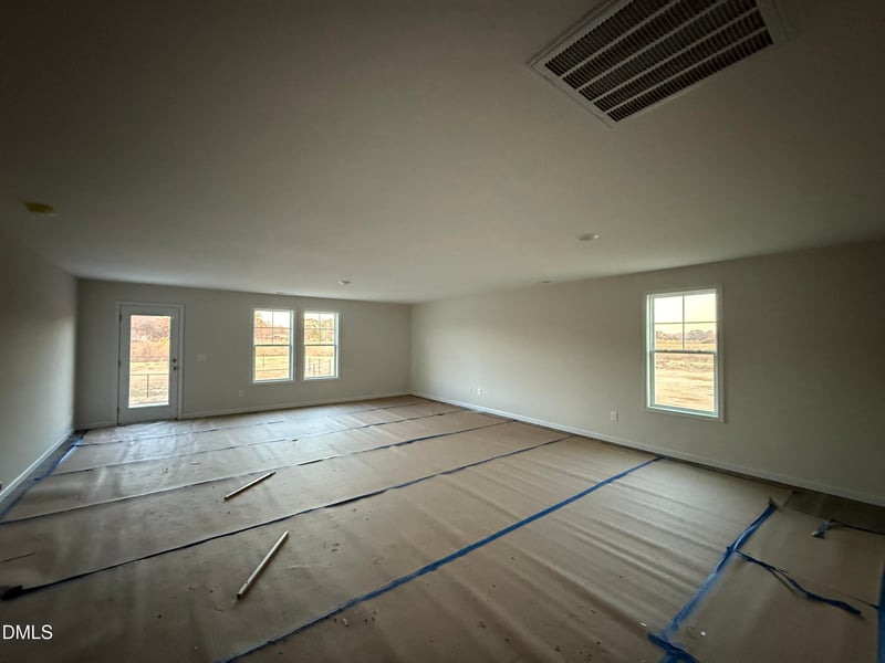 31 Emily Gardens Dr, Selma, NC 27576