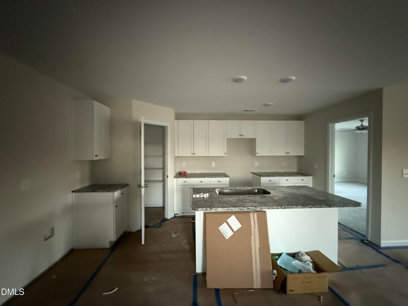 31 Emily Gardens Dr, Selma, NC 27576