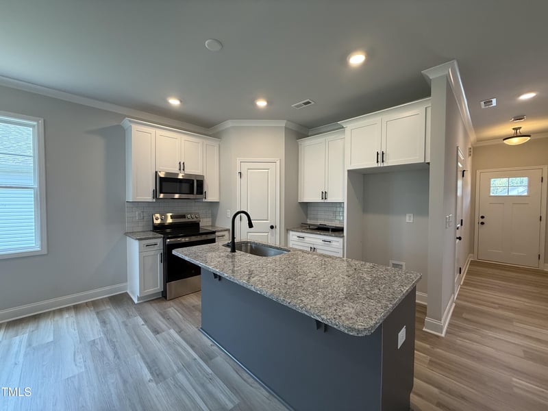 31 Goldenrod Loop, Clayton, NC 27520