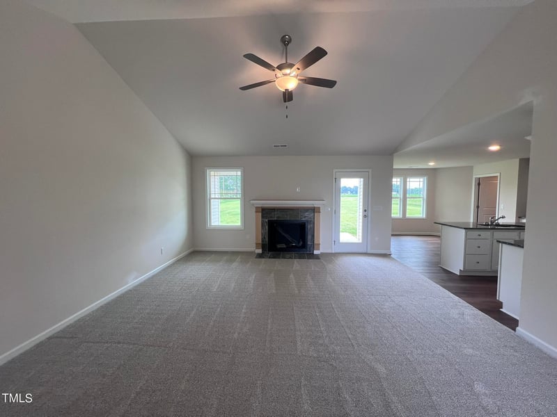 31 Grace Ridge Ct, Benson, NC 27504
