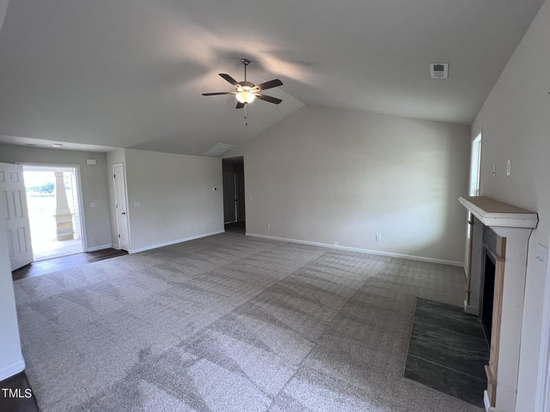 31 Grace Ridge Ct, Benson, NC 27504