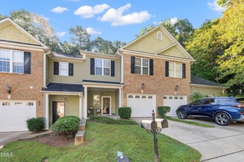 31 Great View Ct, Clayton, NC 27527