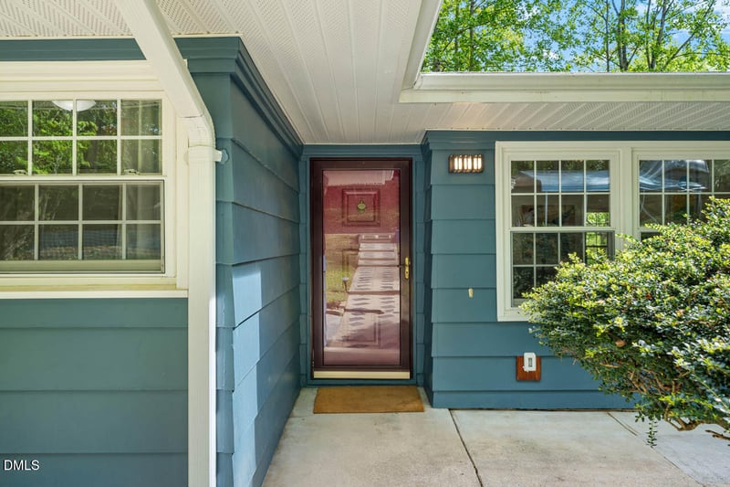 31 Mt Bolus Rd, Chapel Hill, NC 27514