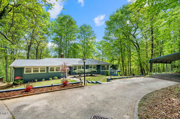31 Mt Bolus Rd, Chapel Hill, NC 27514