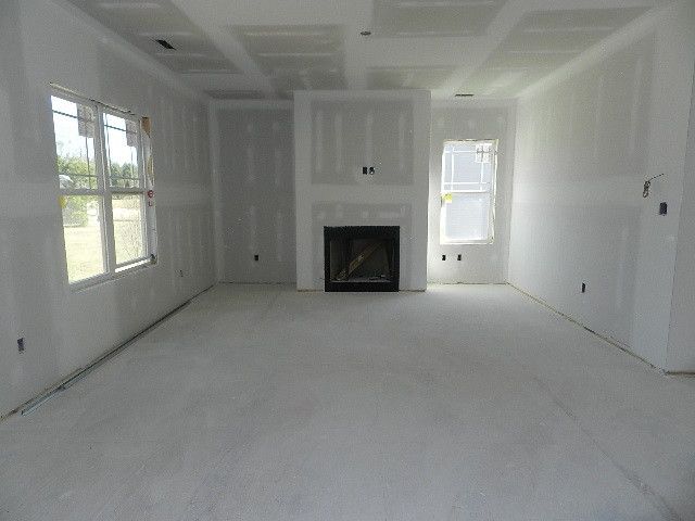 31 Northfield Dr, Angier, NC 27501