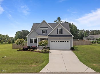 31 Sweet Birch Ave, Zebulon, NC 27597