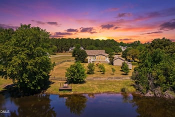 31 Vanstore Dr, Fuquay Varina, NC 27526