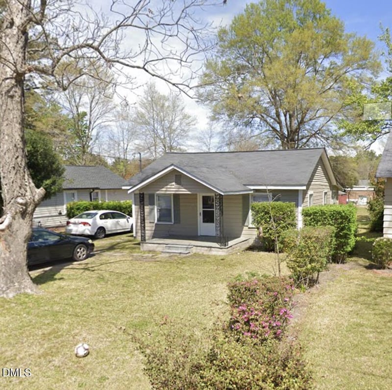 31 Waddell Dr, Smithfield, NC 27577