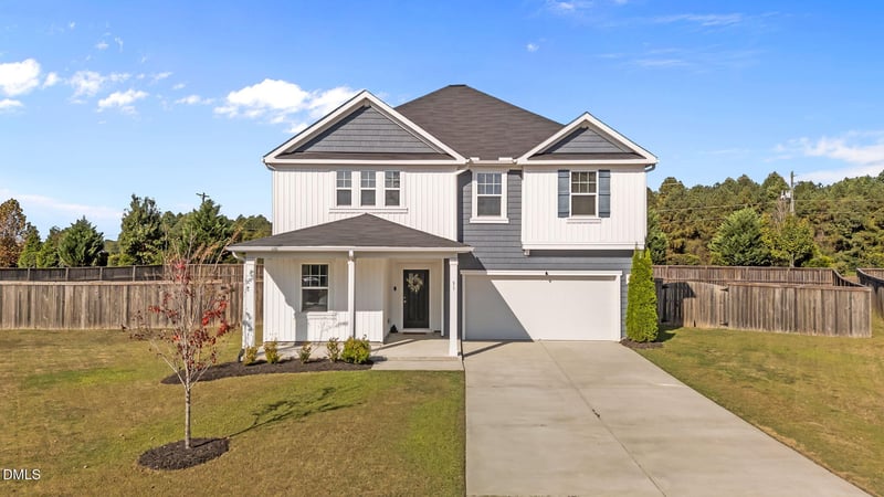 31 Wood Barn Ct, Fuquay Varina, NC 27526