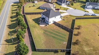 31 Wood Barn Ct, Fuquay Varina, NC 27526