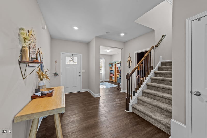 31 Wood Barn Ct, Fuquay Varina, NC 27526
