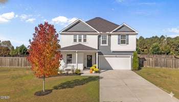 31 Wood Barn Ct, Fuquay Varina, NC 27526