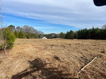 31 Woods Hill Lane Dr, Benson, NC 27504