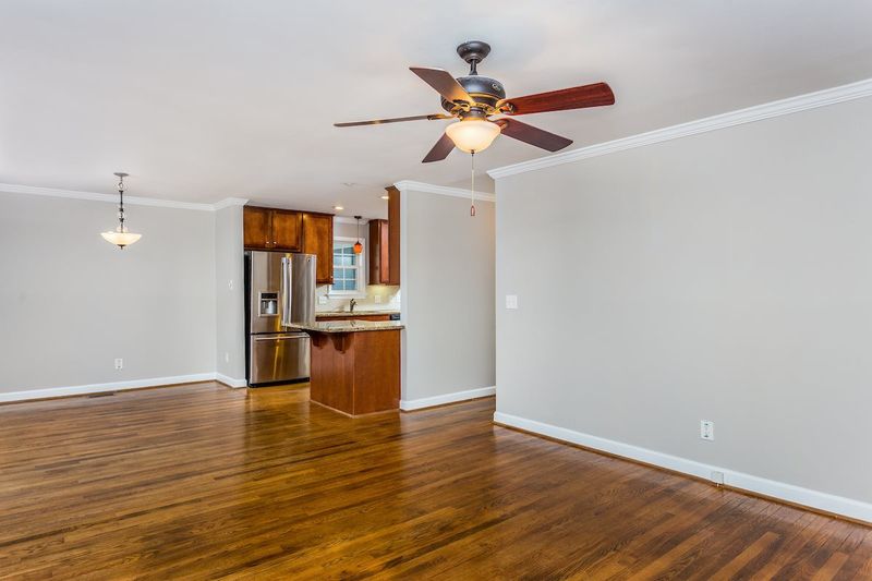 310 Acorn St, Raleigh, NC 27604